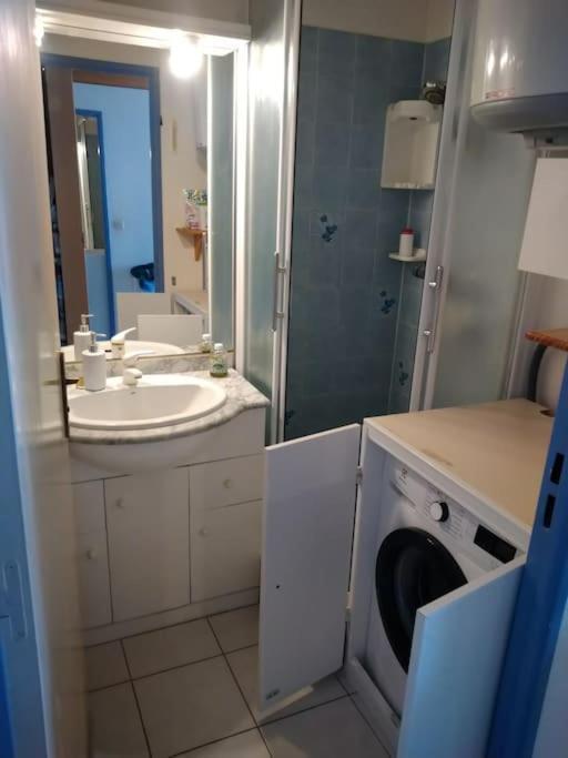 Appartement Vue Sur Canal Proximite Mer Сет Экстерьер фото
